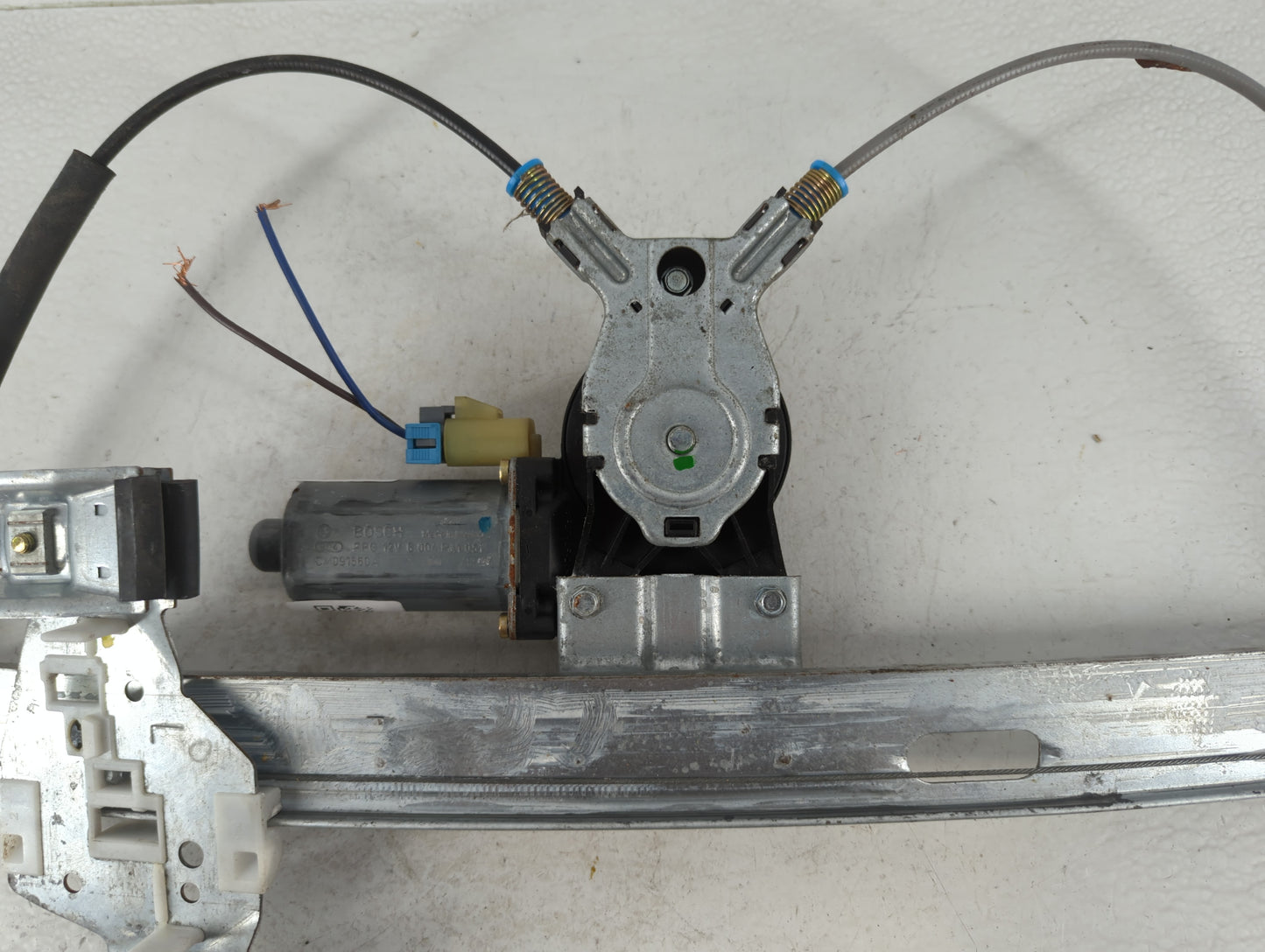 2004-2008 Pontiac Grand Prix Driver Left Front Window Regulator - Oemusedautoparts1.com