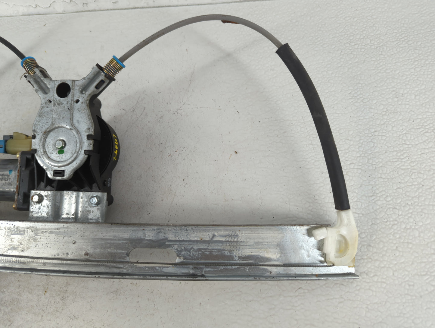 2004-2008 Pontiac Grand Prix Driver Left Front Window Regulator - Oemusedautoparts1.com