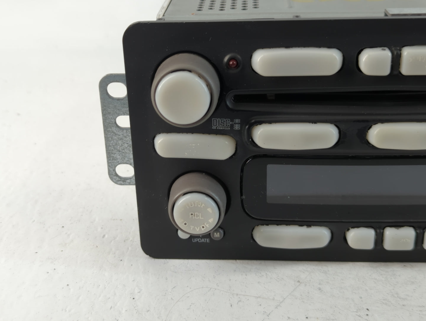2001-2005 Pontiac Montana Radio AM FM Cd Player Receiver Replacement P/N:10346318 Fits Fits 2001 2002 2003 2004 2005 OEM Use