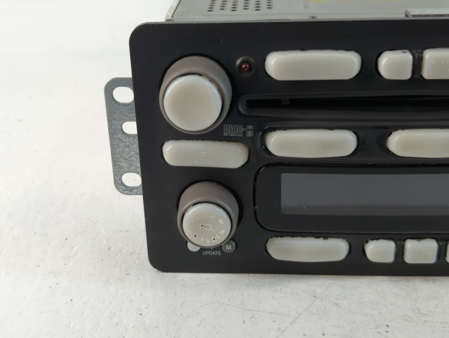 2001-2005 Pontiac Montana Radio AM FM Cd Player Receiver Replacement P/N:10346318 Fits Fits 2001 2002 2003 2004 2005 OEM Use