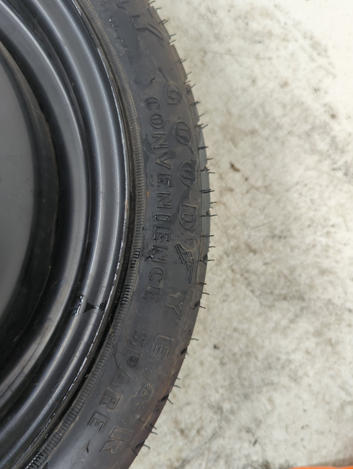 1995-2005 Pontiac Sunfire Spare Donut Tire Wheel Rim Oem 5038416 - Oemusedautoparts1.com