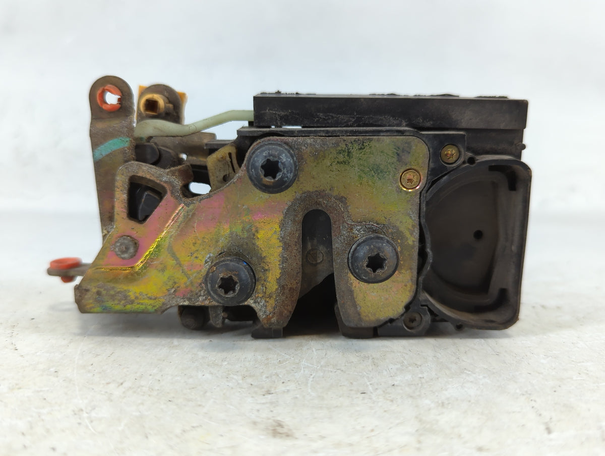 2004 Pontiac Sunfire Front Driver Left Lock Actuator - Oemusedautoparts1.com