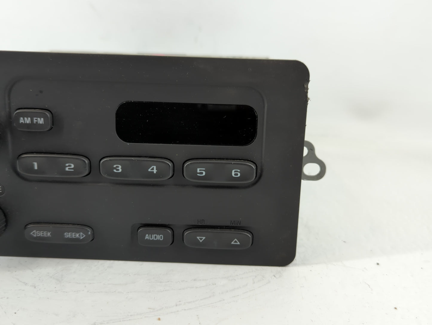Pontiac Ventura Am Fm Cd Player Radio Receiver - Oemusedautoparts1.com