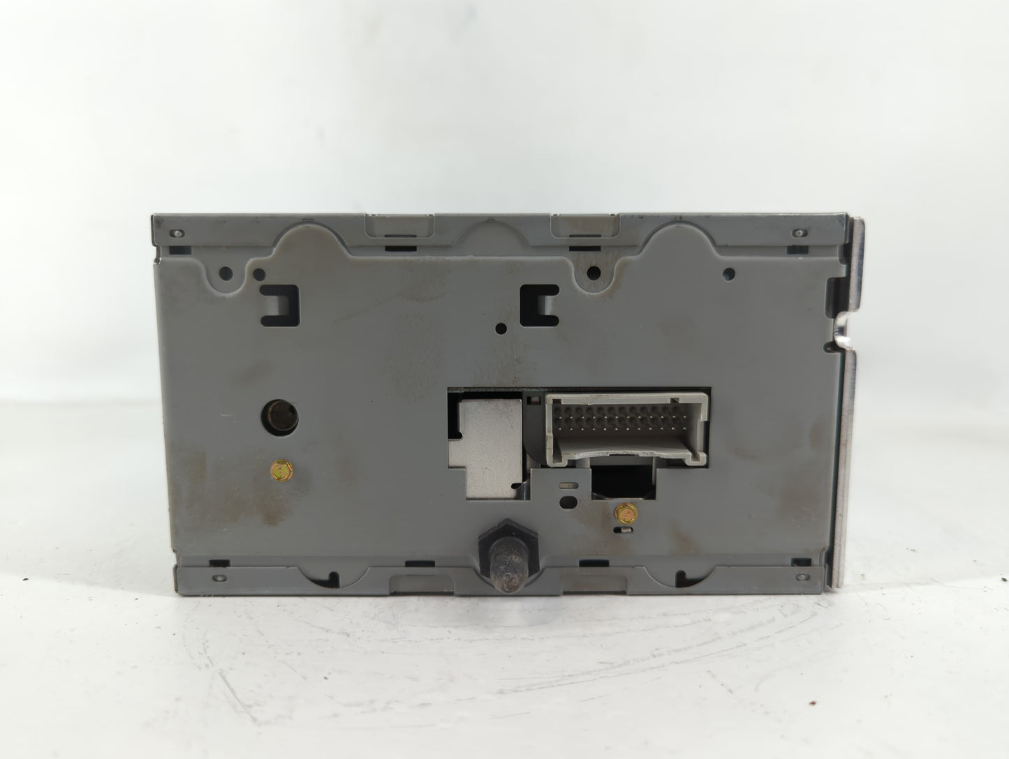 Pontiac Ventura Am Fm Cd Player Radio Receiver - Oemusedautoparts1.com