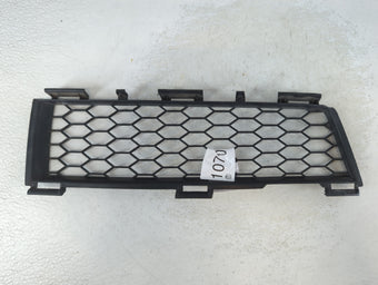 compare product 2003-2004 Pontiac Vibe Front Grille Bumper Not Included