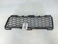 2003-2004 Pontiac Vibe Front Grille Bumper Not Included - Oemusedautoparts1.com