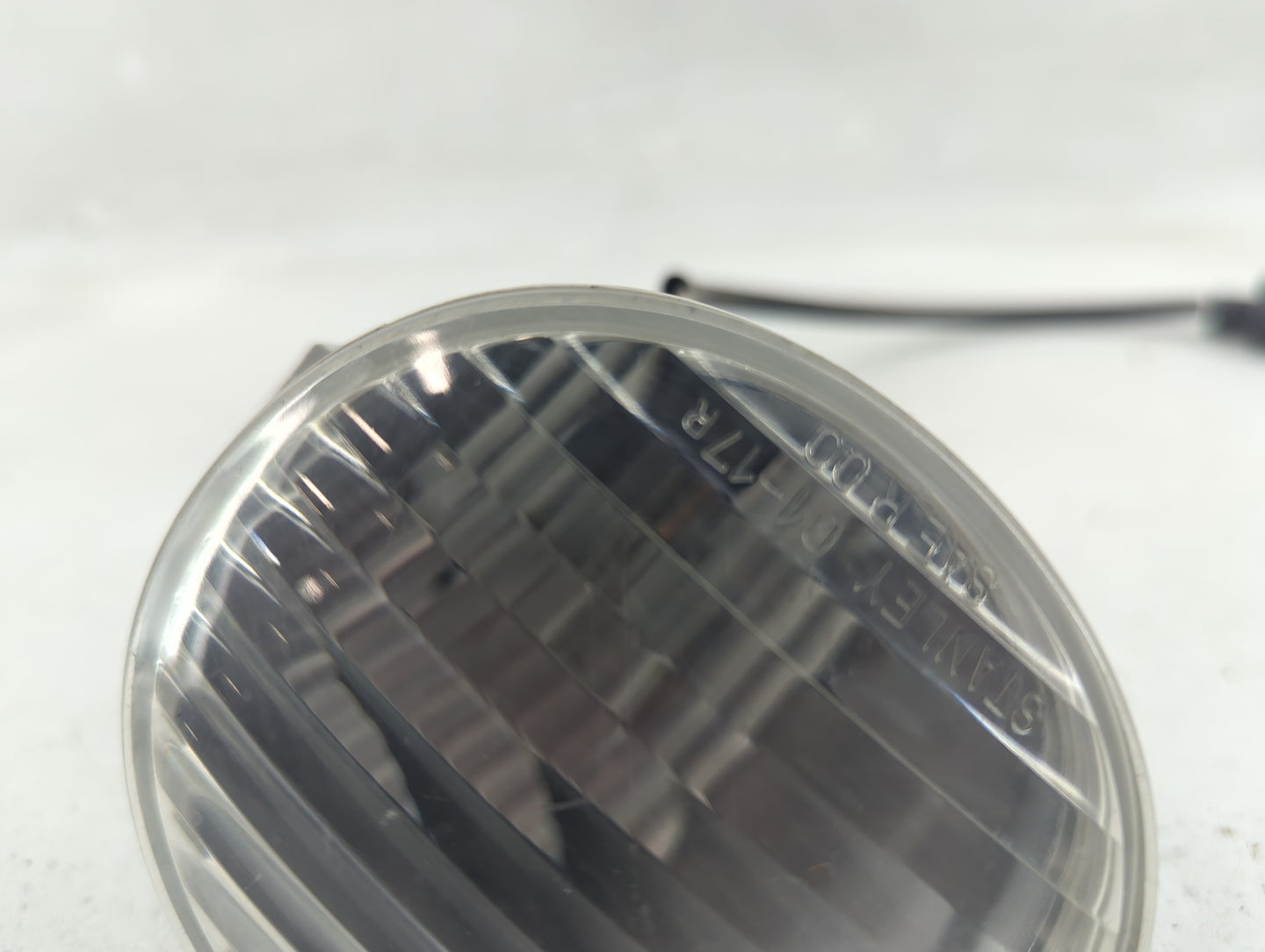 2003-2008 Pontiac Vibe Passenger Right Oem Fog Light Lamp - Oemusedautoparts1.com