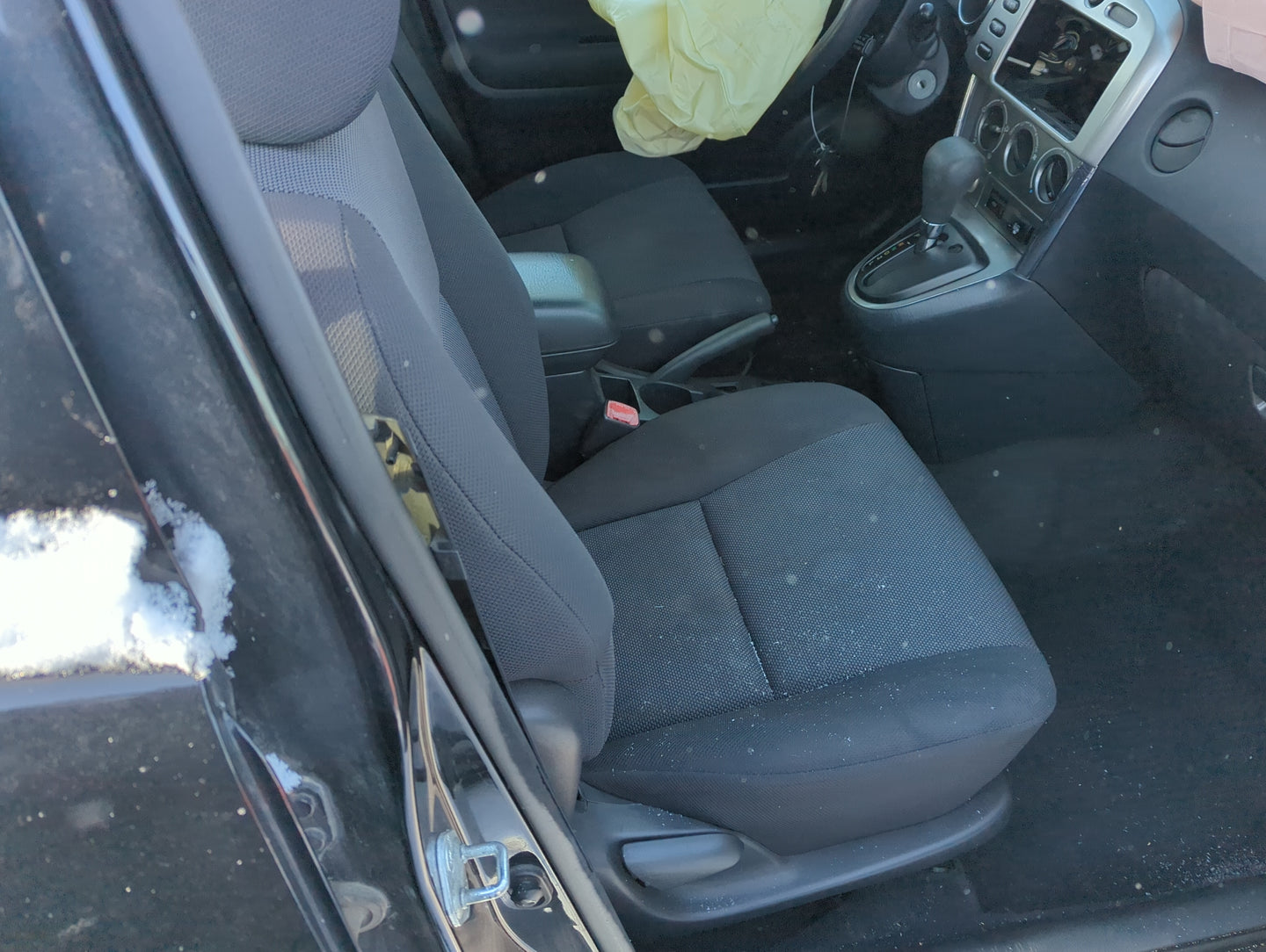 2003-2004 Pontiac Vibe Passenger Front Seat Oem - Oemusedautoparts1.com