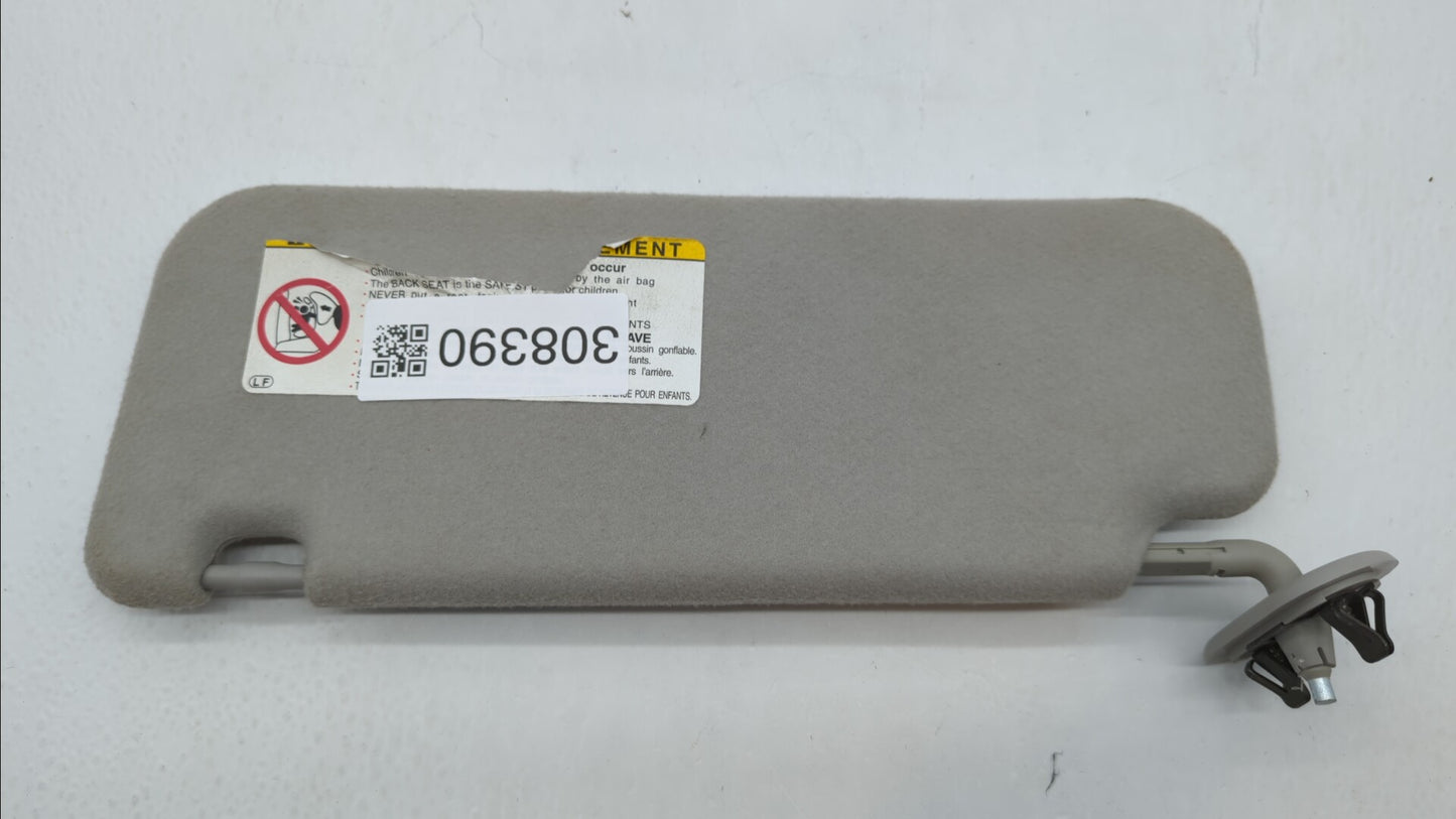 2004 Pontiac Vibe Sun Visor Shade Replacement Passenger Right Mirror Fits OEM Used Auto Parts - Oemusedautoparts1.com