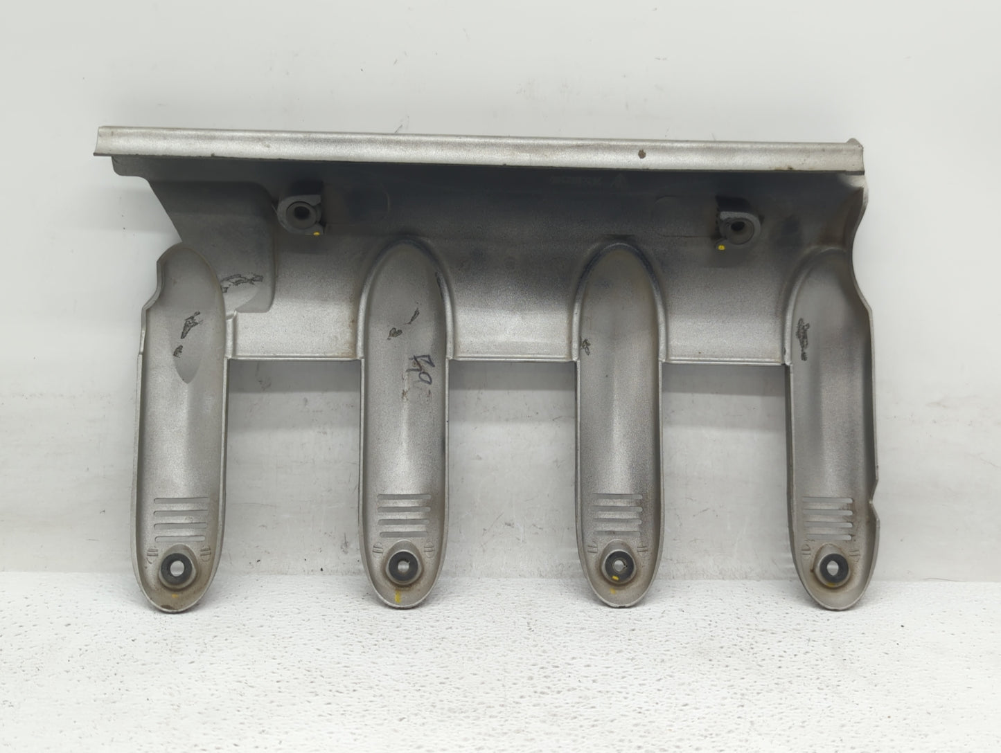 2004 Porsche Cayenne Engine Cover - Oemusedautoparts1.com