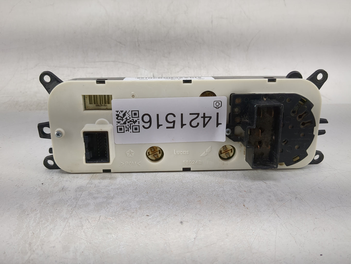 2004 Ram 1500 Climate Control Module Temperature AC/Heater Replacement P/N:55056321AD Fits Fits 2003 2005 OEM Used Auto Part