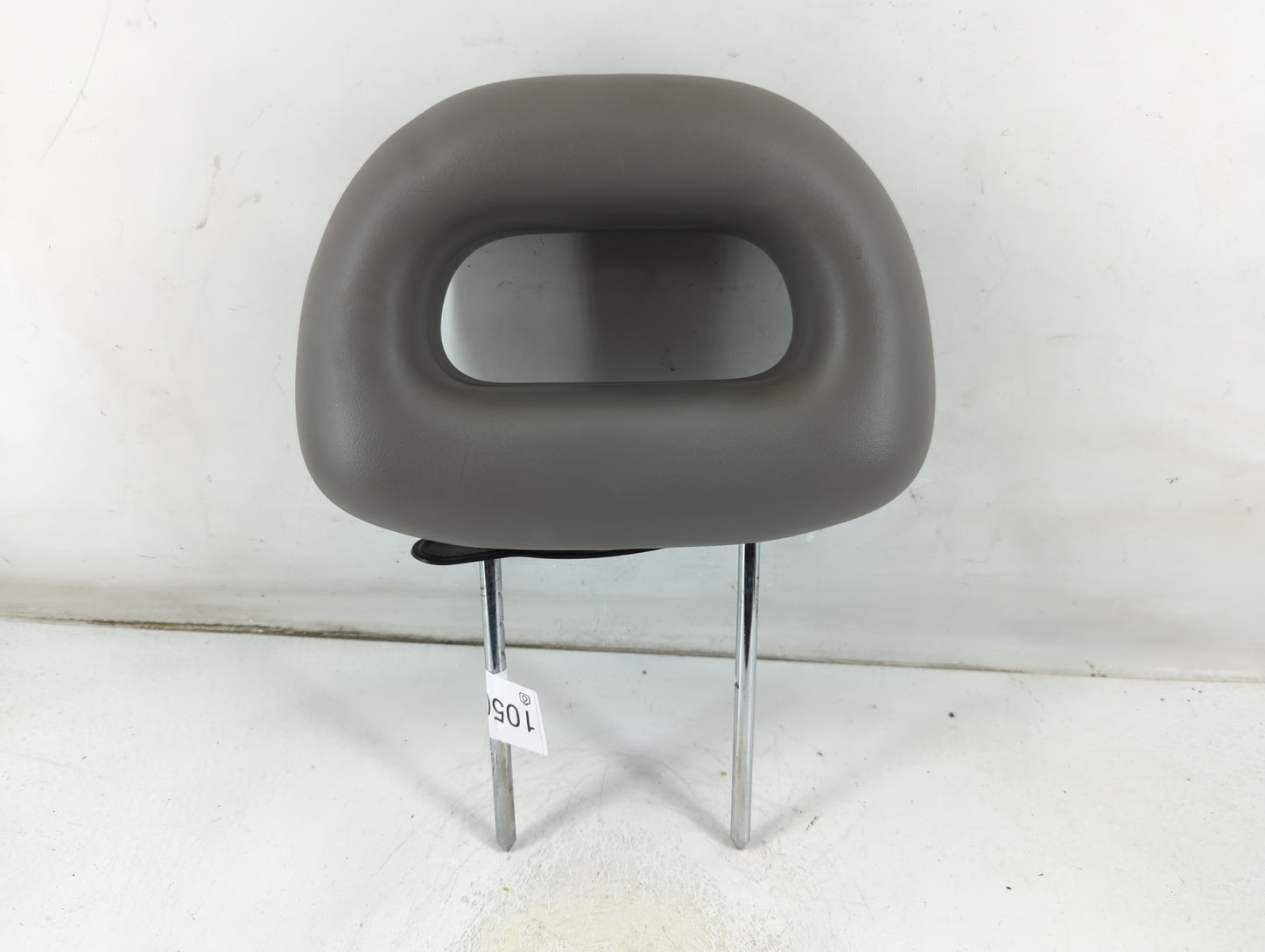 2003-2004 Saturn Ion Headrest Head Rest Front Driver Passenger Seat Fits Fits 2003 2004 OEM Used Auto Parts - Oemusedautopar