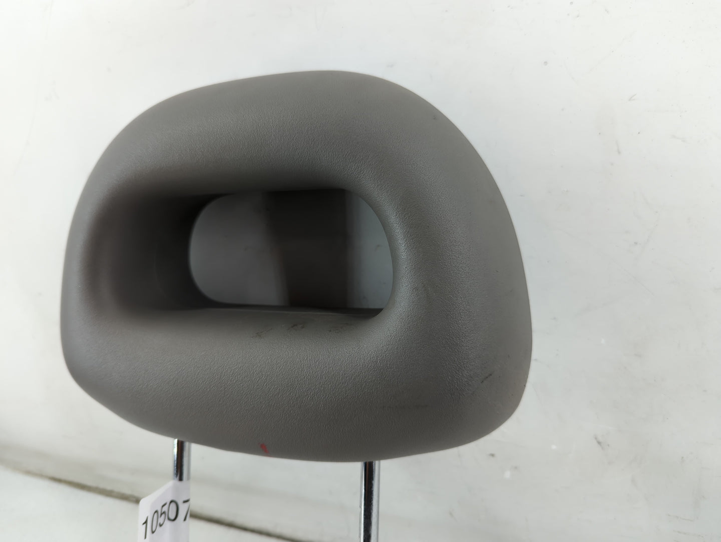 2003-2004 Saturn Ion Headrest Head Rest Front Driver Passenger Seat Fits Fits 2003 2004 OEM Used Auto Parts - Oemusedautopar