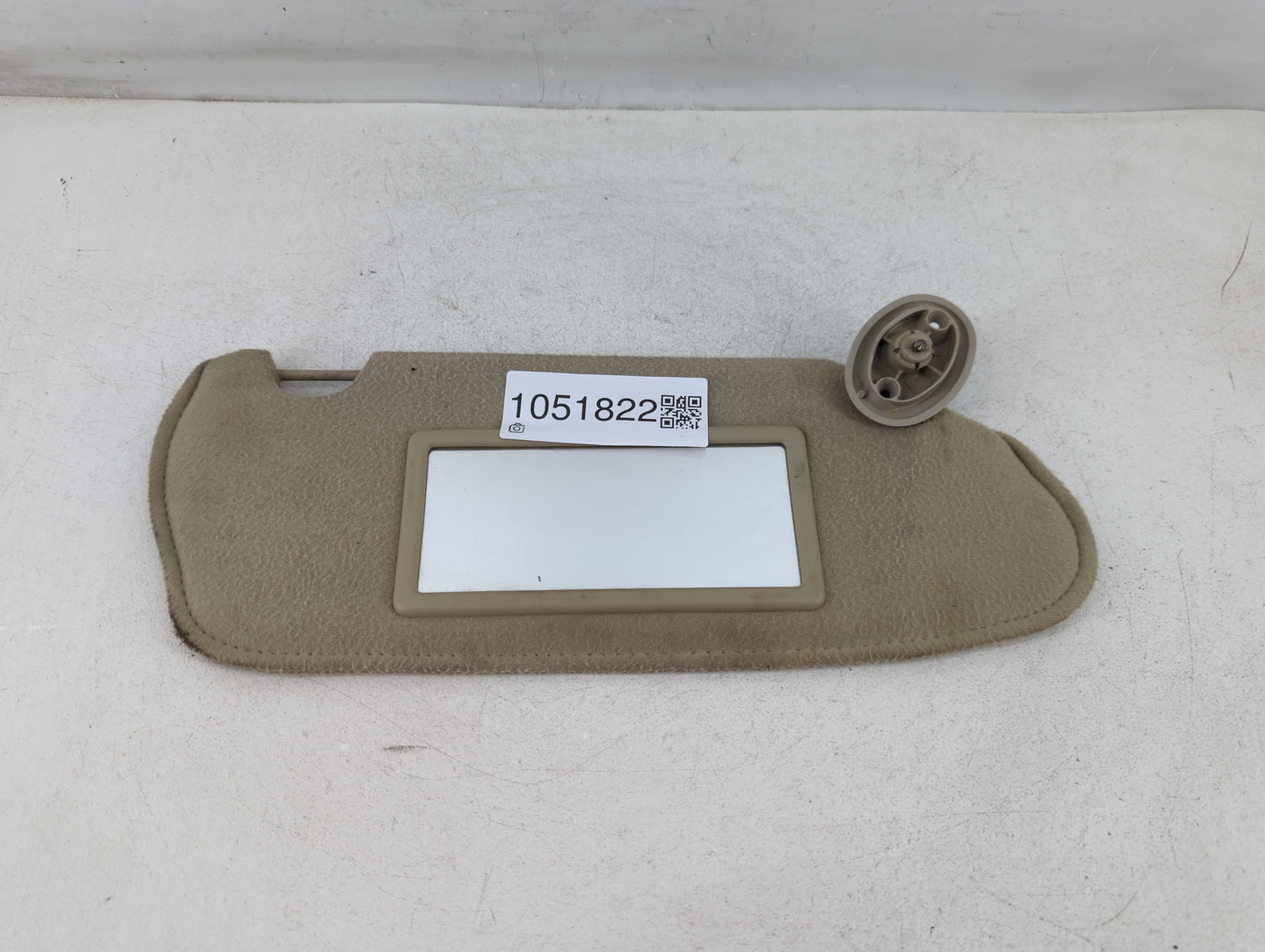 2003-2005 Saturn Ion Sun Visor Shade Replacement Passenger Right Mirror Fits Fits 2003 2004 2005 OEM Used Auto Parts - Oemus