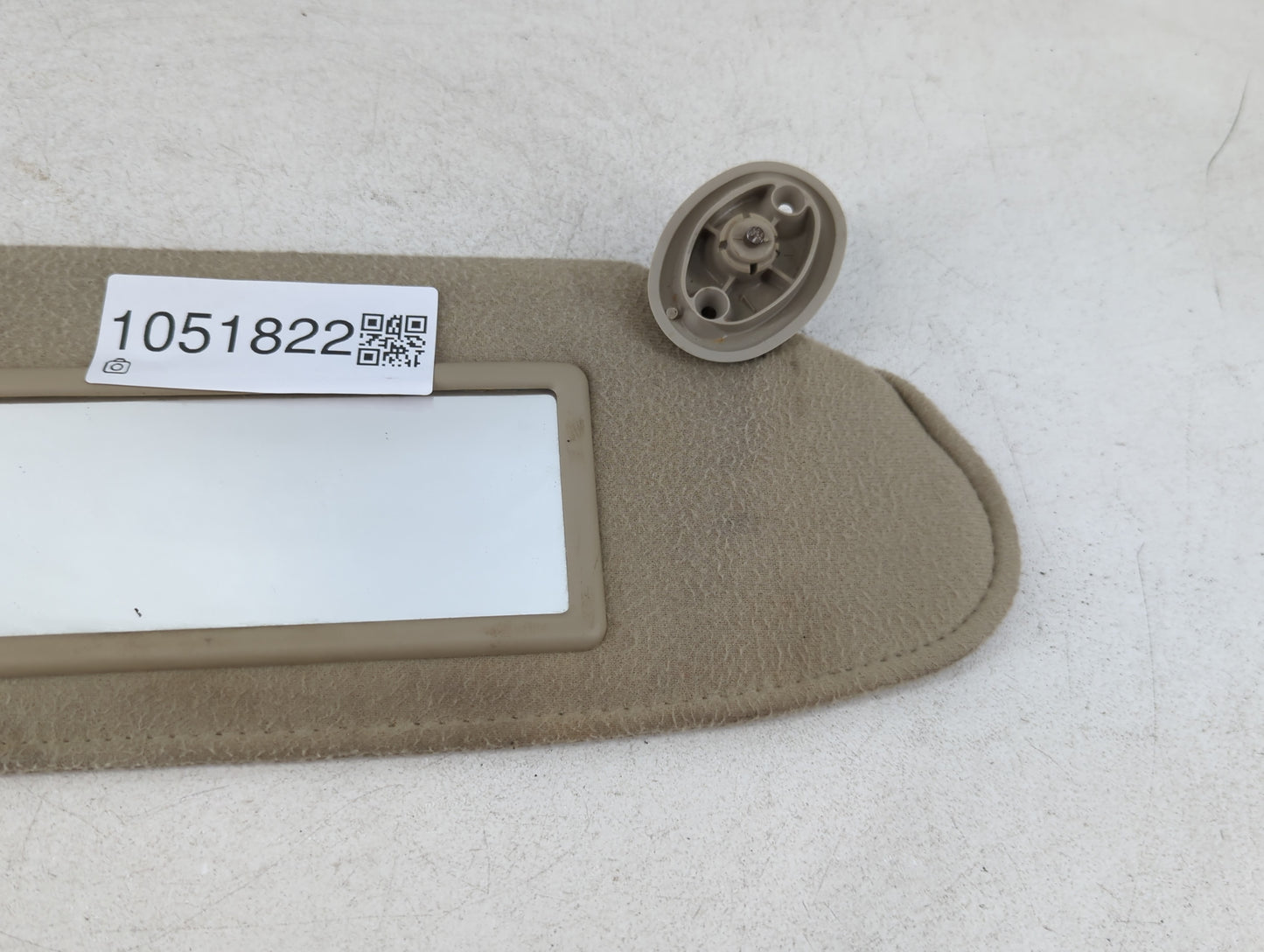 2003-2005 Saturn Ion Sun Visor Shade Replacement Passenger Right Mirror Fits Fits 2003 2004 2005 OEM Used Auto Parts - Oemus