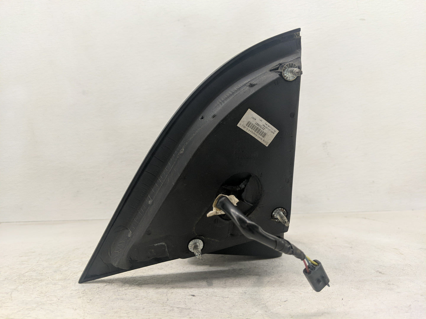 2004 Saturn Ion Side Mirror Replacement Driver Left View Door Mirror P/N:22723887 Fits OEM Used Auto Parts - Oemusedautopart