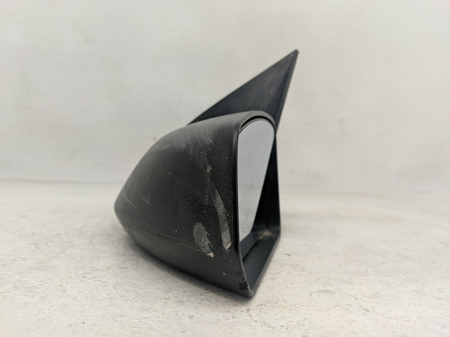 2004 Saturn Ion Side Mirror Replacement Driver Left View Door Mirror P/N:22723887 Fits OEM Used Auto Parts - Oemusedautopart