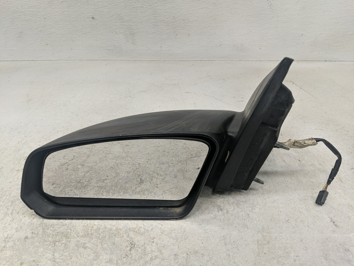 2004 Saturn Ion Side Mirror Replacement Driver Left View Door Mirror P/N:22723887 Fits OEM Used Auto Parts - Oemusedautopart