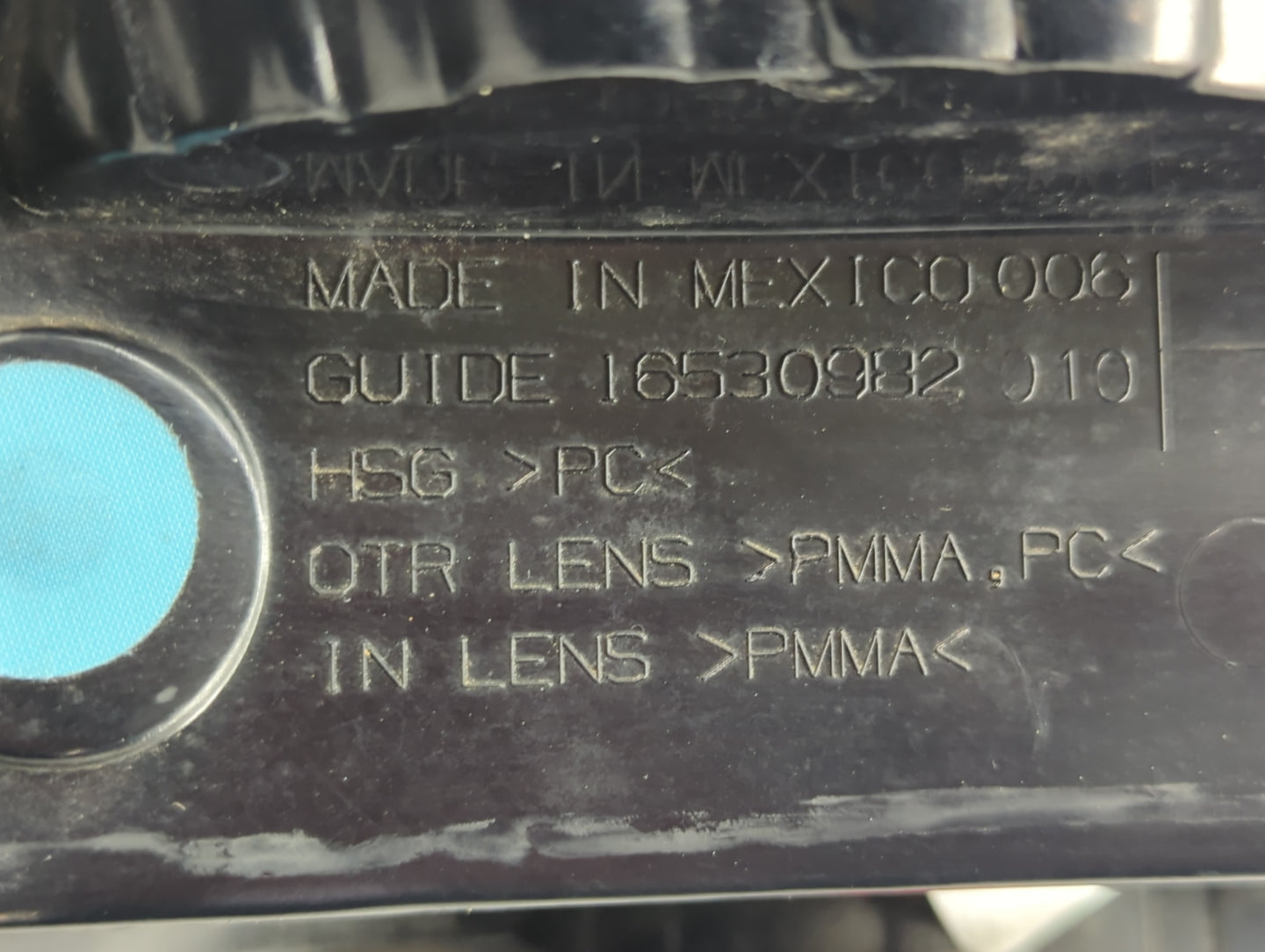 2004 Saturn Ion Tail Light Assembly Passenger Right OEM P/N:16530982 Fits OEM Used Auto Parts - Oemusedautoparts1.com