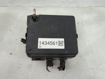 2003-2004 Saturn Ion Fusebox Fuse Box Panel Relay Module P/N:15394119 22677891-07 Fits Fits 2003 2004 OEM Used Auto Parts - 