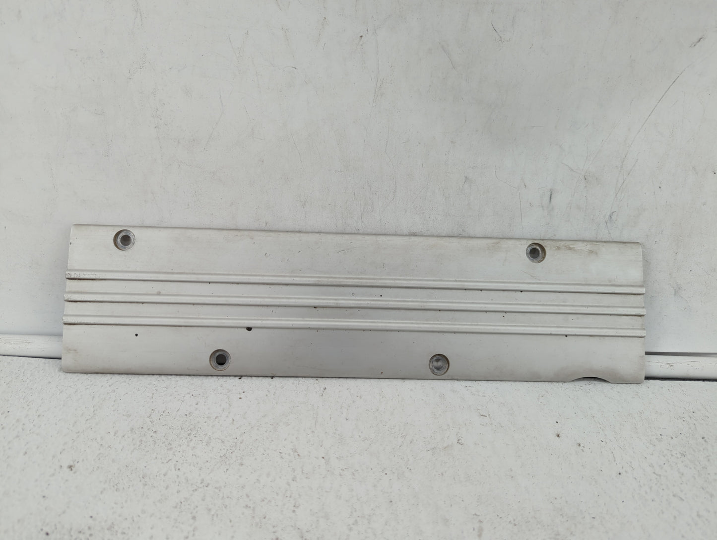 2004 Saturn Ion Engine Cover - Oemusedautoparts1.com