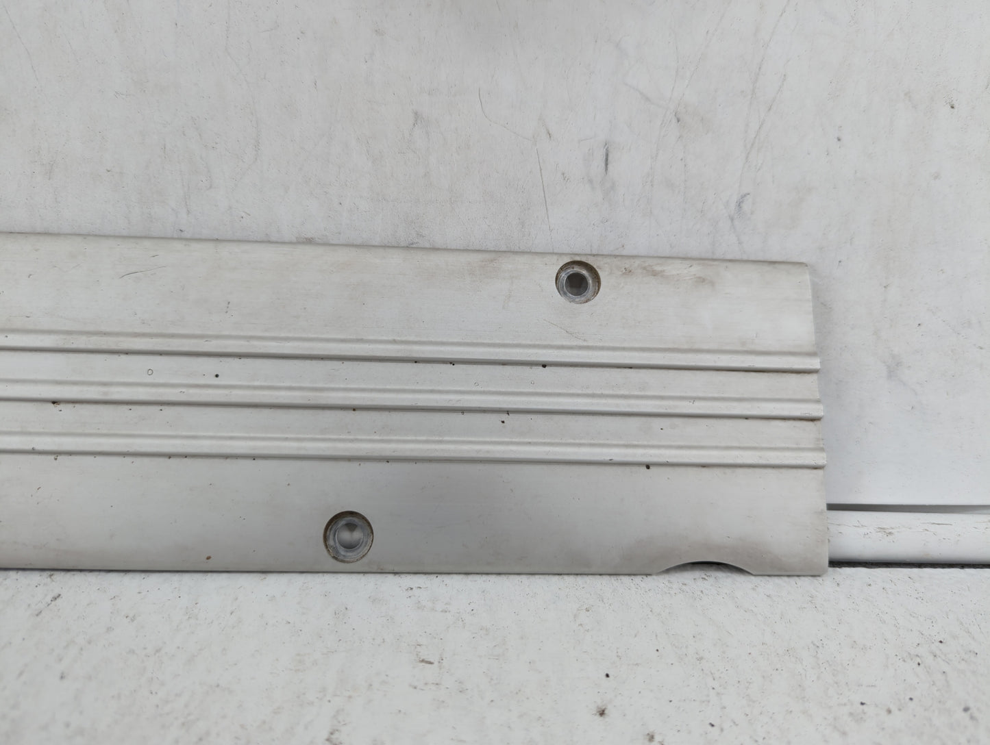 2004 Saturn Ion Engine Cover - Oemusedautoparts1.com