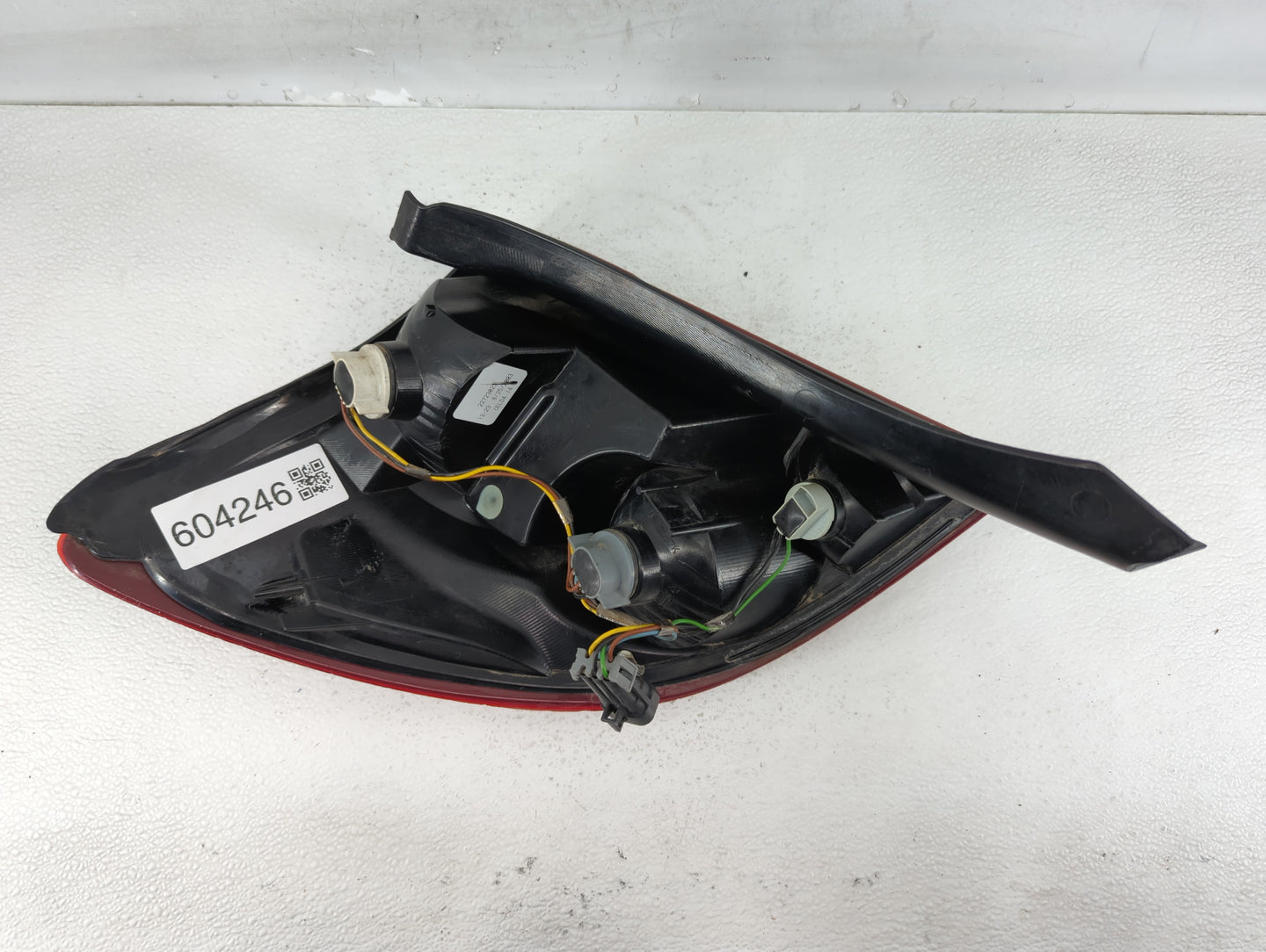 2003-2007 Saturn Ion Tail Light Assembly Passenger Right OEM P/N:16531772 Fits Fits 2003 2004 2005 2006 2007 OEM Used Auto P
