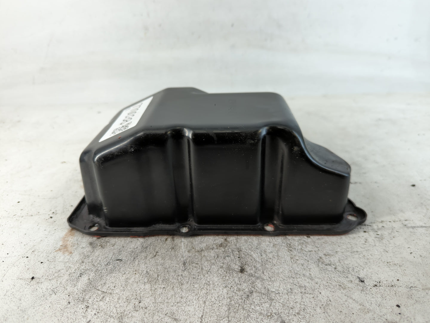 2003-2004 Saturn Ion Engine Oil Pan P/N:35151-55A030 Fits Fits 2002 2003 2004 2005 OEM Used Auto Parts - Oemusedautoparts1.c