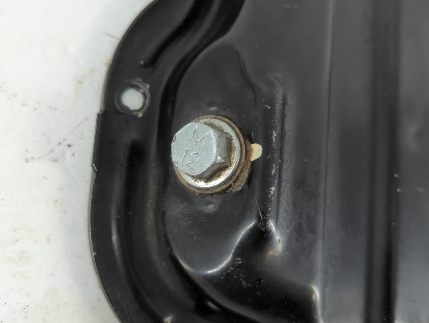 2003-2004 Saturn Ion Engine Oil Pan Fits Fits 2002 2003 2004 2005 OEM Used Auto Parts - Oemusedautoparts1.com