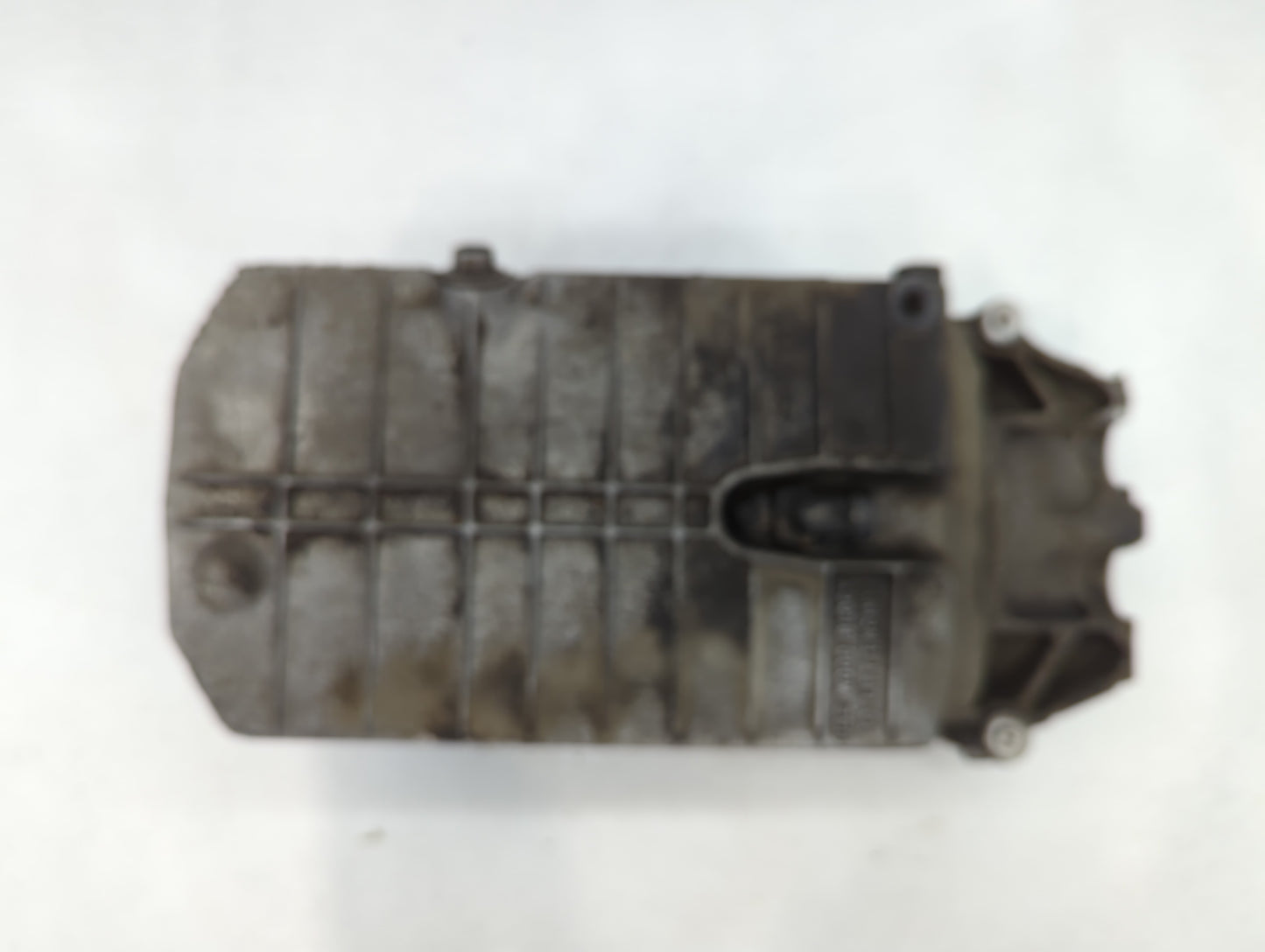 2003-2004 Saturn Ion Engine Oil Pan P/N:24508996 Fits Fits 2002 2003 2004 2005 OEM Used Auto Parts - Oemusedautoparts1.com