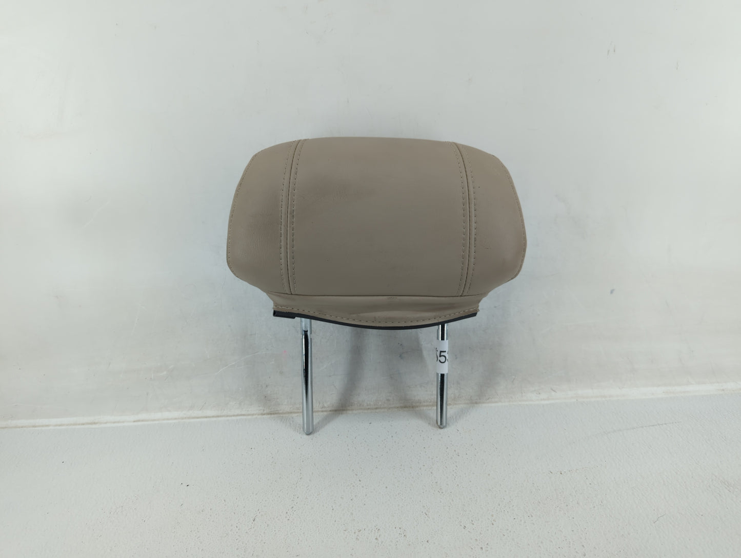 2004 Saturn L300 Headrest Head Rest Rear Seat Fits OEM Used Auto Parts - Oemusedautoparts1.com