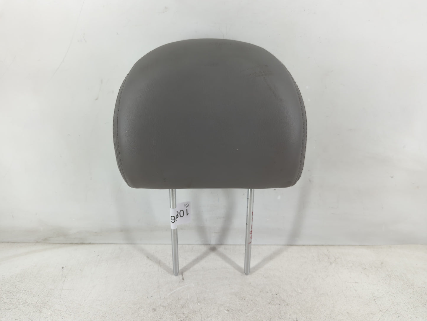 2002-2007 Saturn Vue Headrest Head Rest Front Driver Passenger Seat - Oemusedautoparts1.com