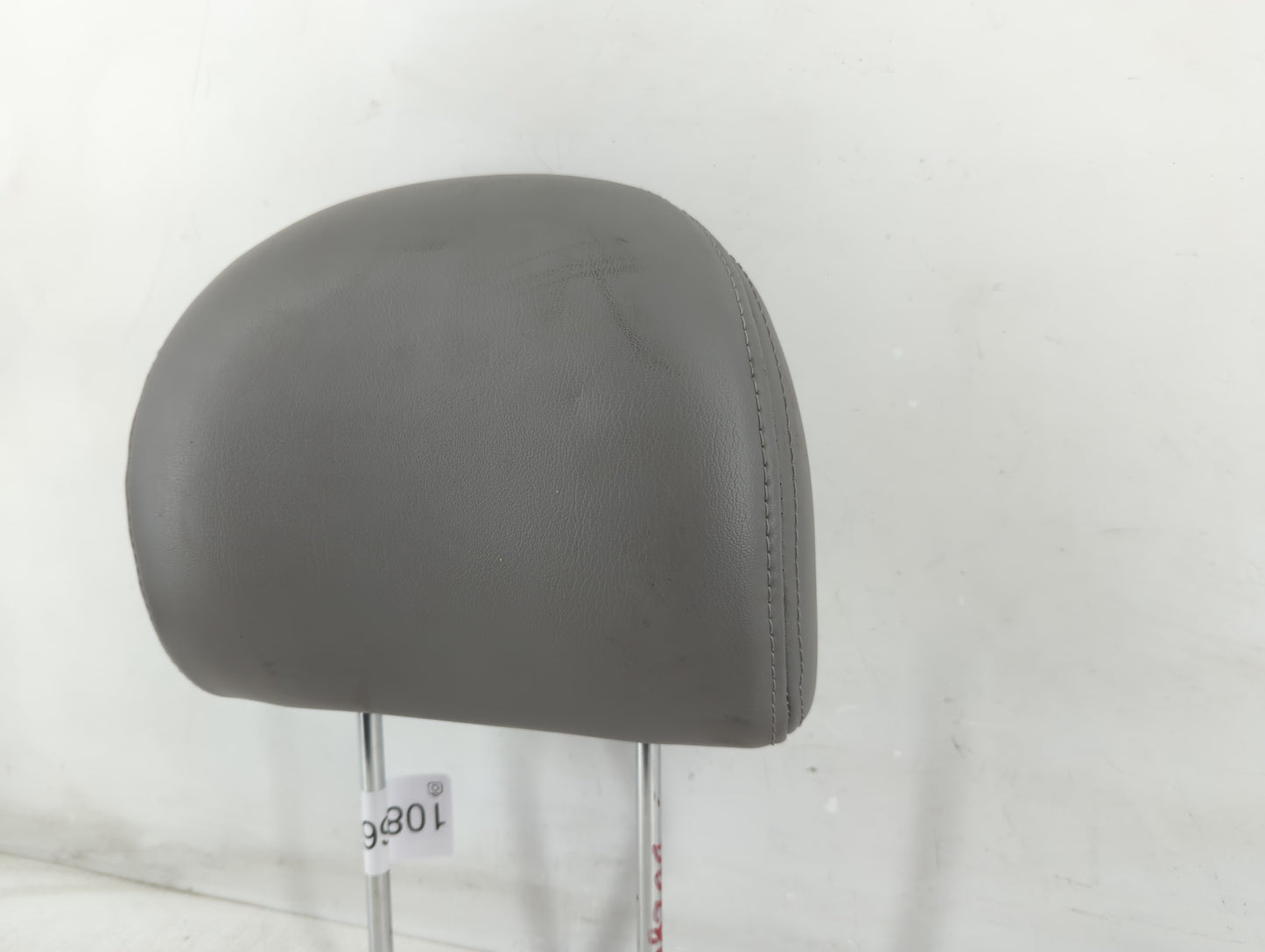 2002-2007 Saturn Vue Headrest Head Rest Front Driver Passenger Seat - Oemusedautoparts1.com