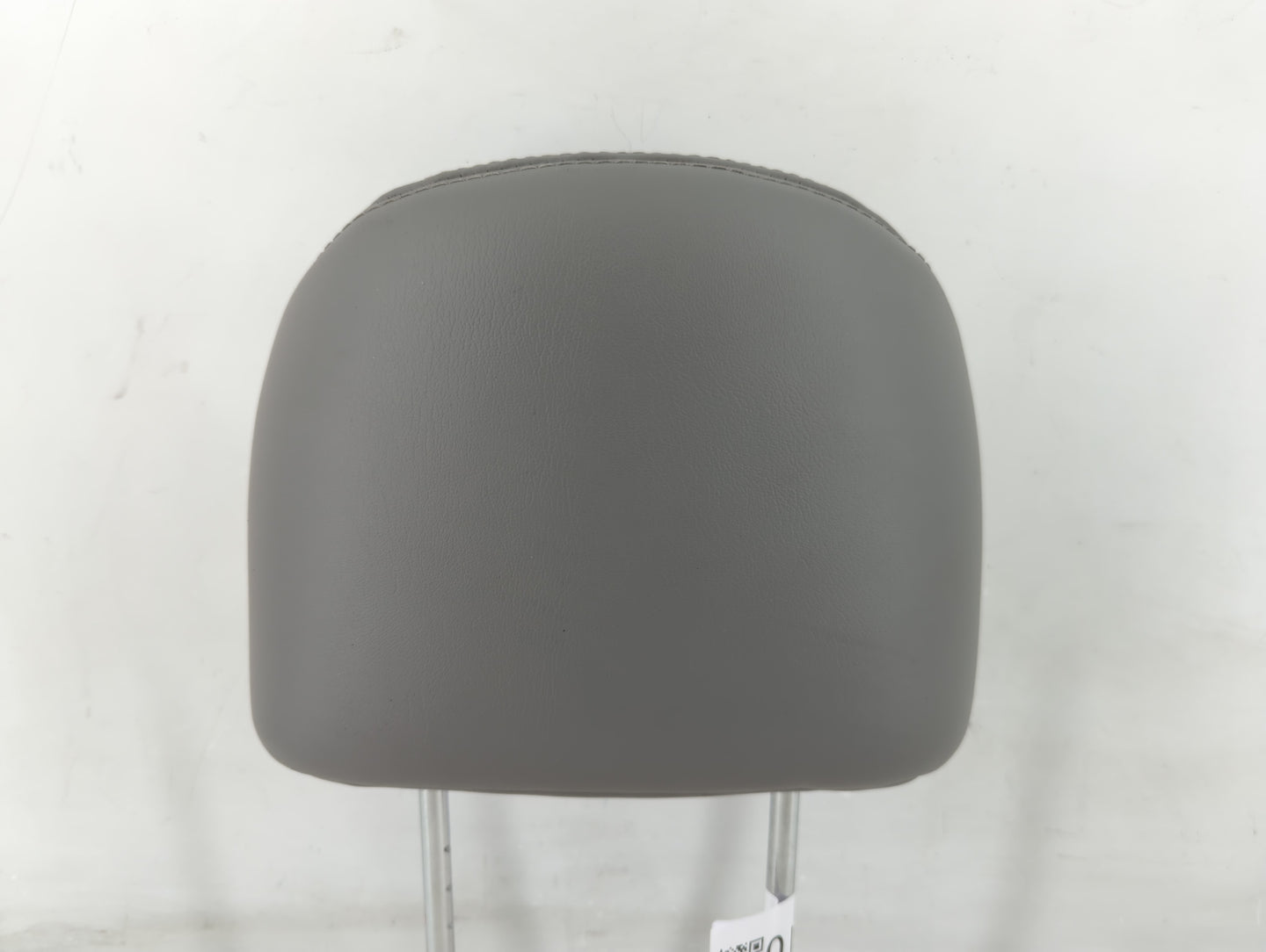 2002-2007 Saturn Vue Headrest Head Rest Front Driver Passenger Seat - Oemusedautoparts1.com