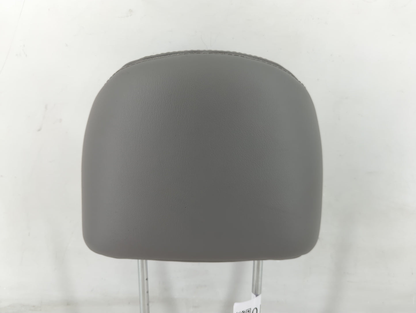 2002-2007 Saturn Vue Headrest Head Rest Front Driver Passenger Seat - Oemusedautoparts1.com