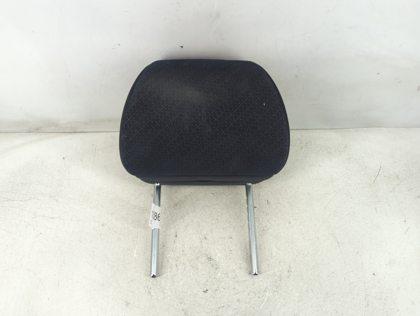 2002-2007 Saturn Vue Headrest Head Rest Front Driver Passenger Seat Fits Fits 2002 2003 2004 2005 2006 2007 OEM Used Auto Pa