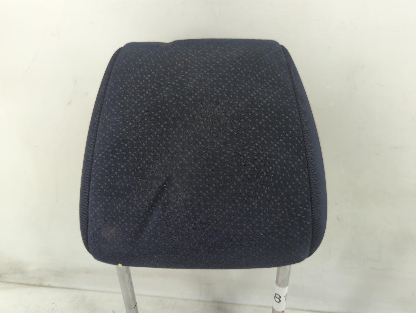 2002-2007 Saturn Vue Headrest Head Rest Front Driver Passenger Seat Fits Fits 2002 2003 2004 2005 2006 2007 OEM Used Auto Pa