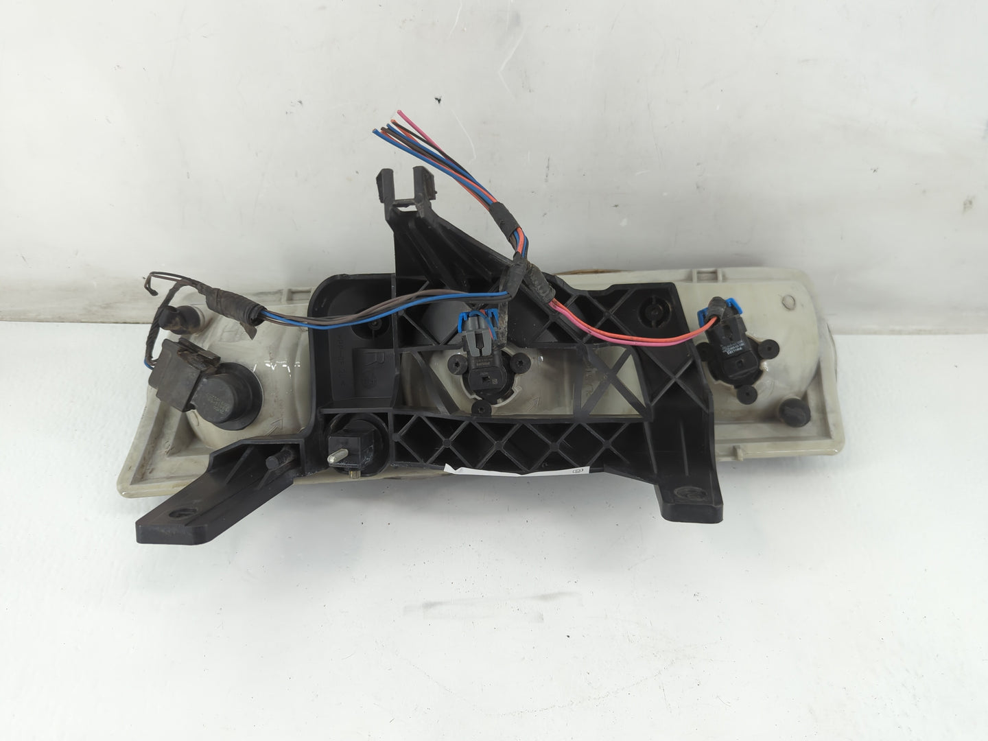 2002-2004 Saturn Vue Passenger Right Oem Head Light Headlight Lamp - Oemusedautoparts1.com