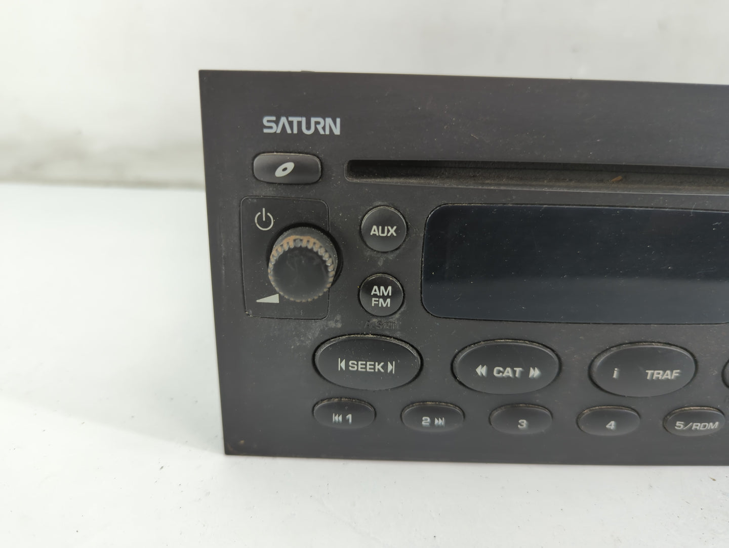 2004 Saturn Vue Radio AM FM Cd Player Receiver Replacement P/N:22734832 Fits OEM Used Auto Parts - Oemusedautoparts1.com