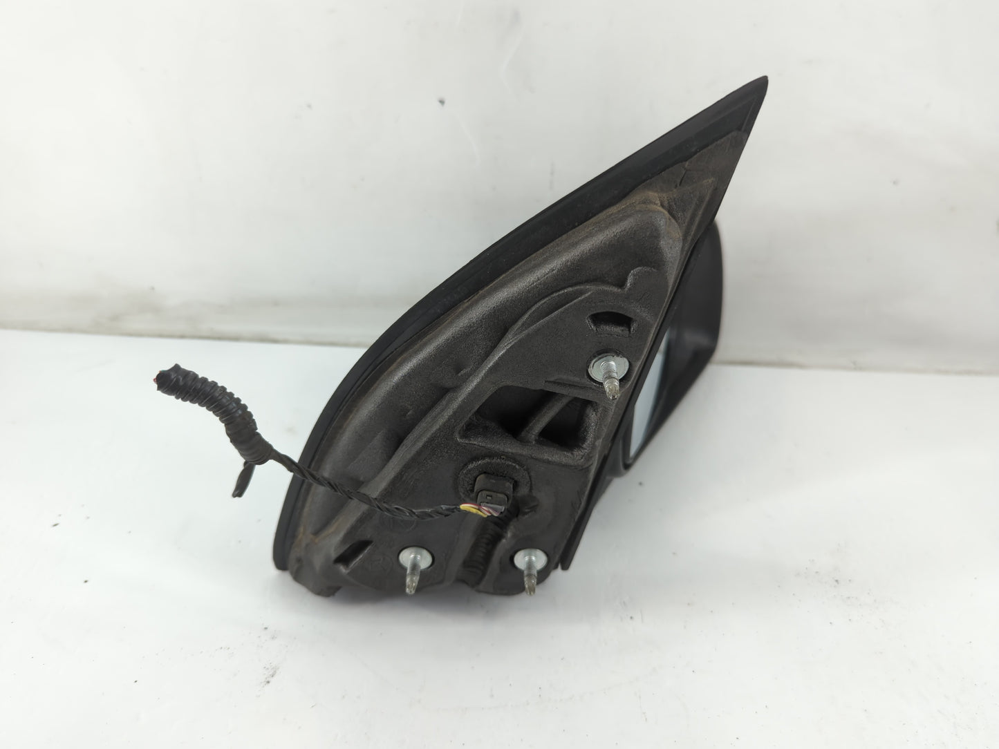 2004-2007 Saturn Vue Passenger Side View Mirror - Right Door Mirror OEM Used - Oemusedautoparts1.com