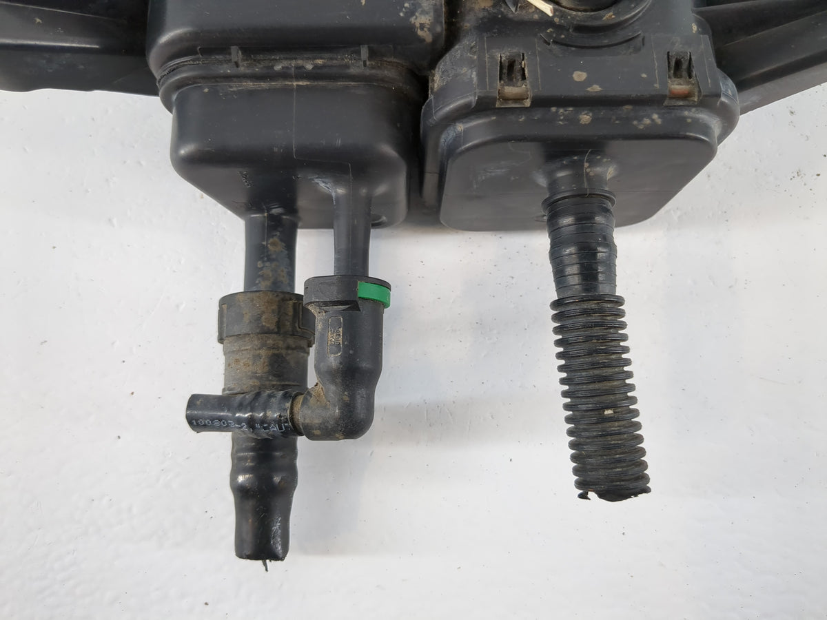 2004 Saturn Vue Fuel Vapor Charcoal Canister - Oemusedautoparts1.com