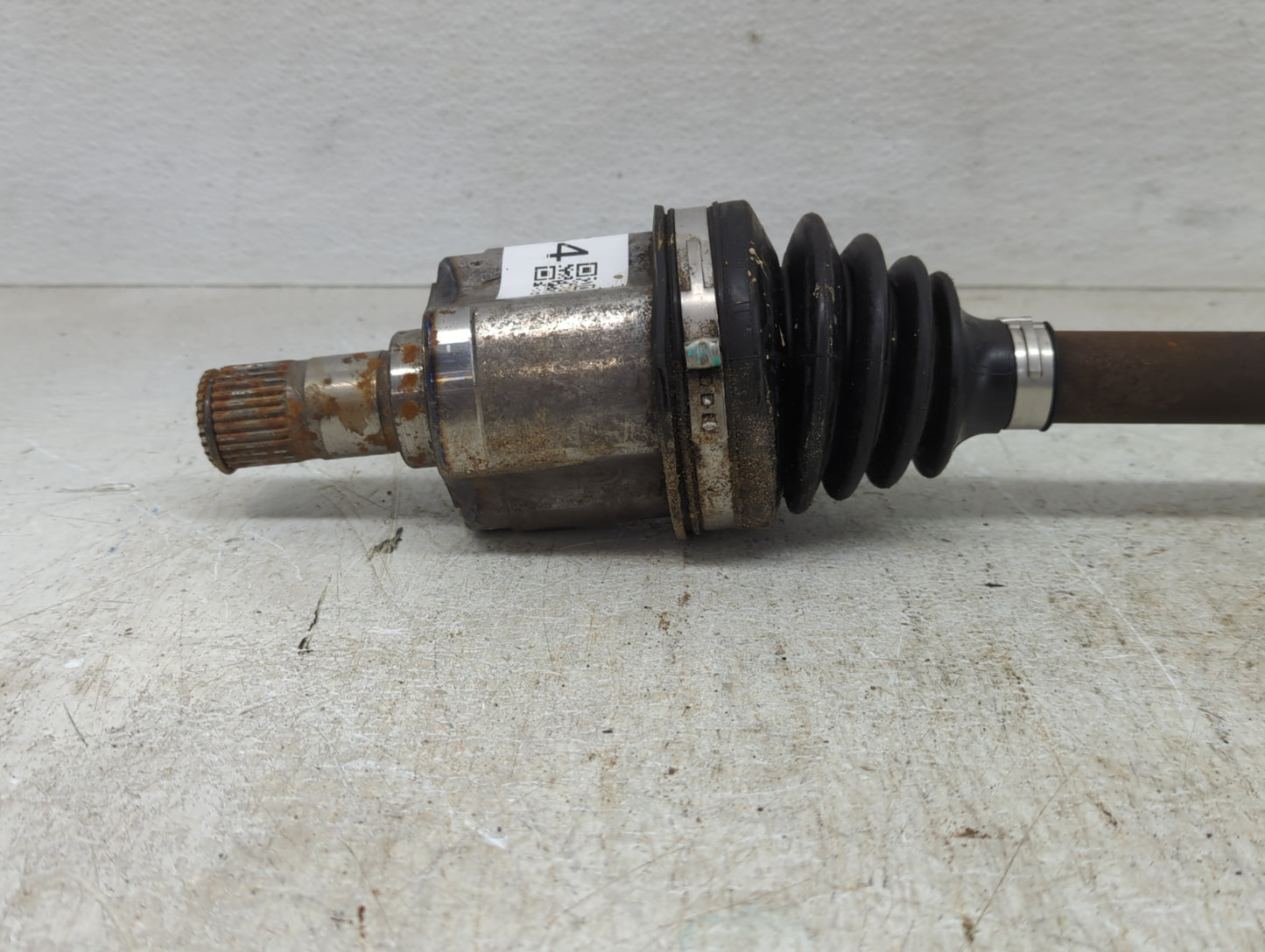 2004-2007 Saturn Vue Axle Shaft Front Driver Cv C/v - Oemusedautoparts1.com