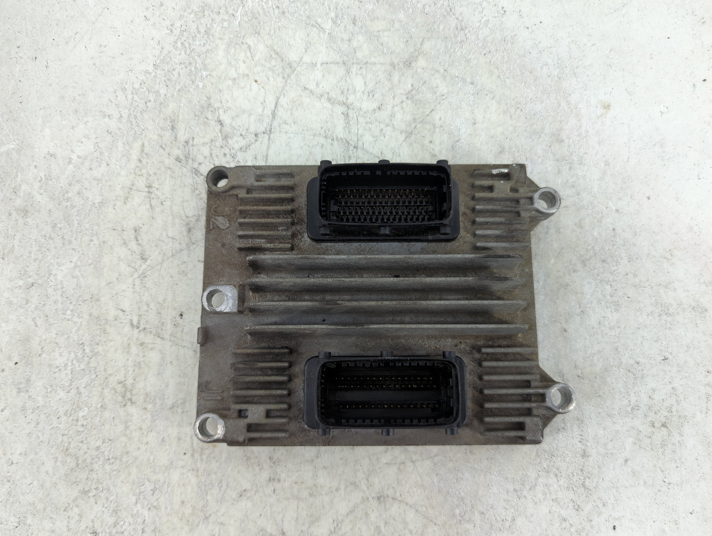 2002-2007 Saturn Vue PCM Engine Control Computer ECU ECM PCU OEM P/N:12587298 Fits Fits 2002 2003 2004 2005 2006 2007 OEM Us