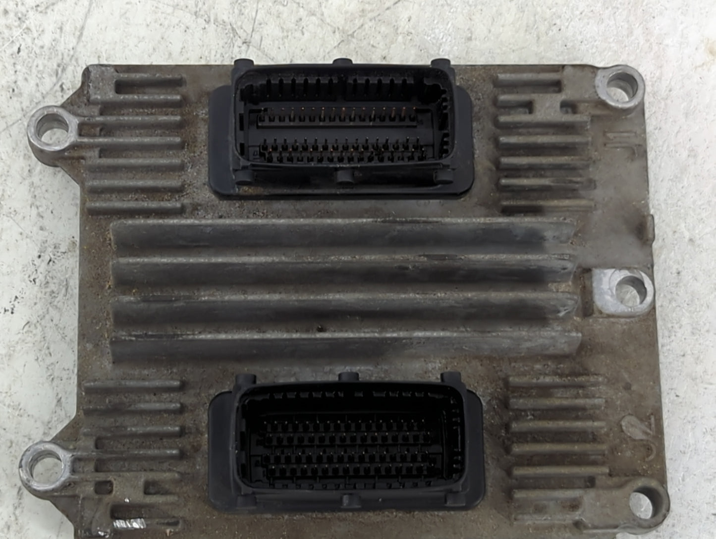 2002-2007 Saturn Vue PCM Engine Control Computer ECU ECM PCU OEM P/N:12587298 Fits Fits 2002 2003 2004 2005 2006 2007 OEM Us