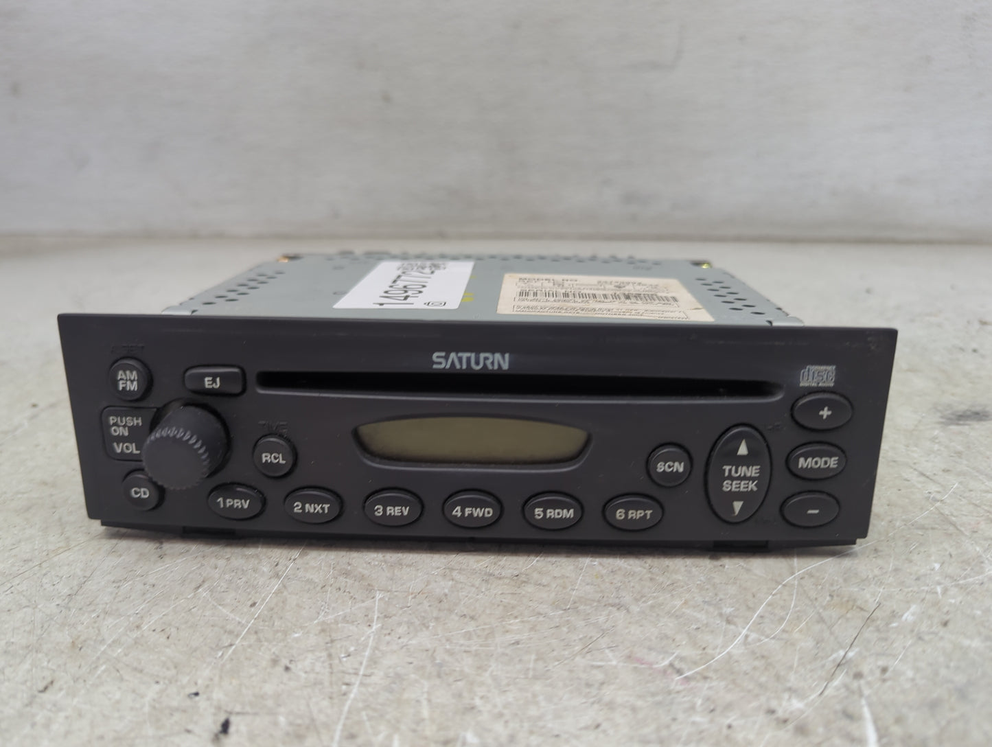 2004 Saturn Vue Radio AM FM Cd Player Receiver Replacement P/N:22722992 CQ-JG1463Z Fits OEM Used Auto Parts - Oemusedautopar