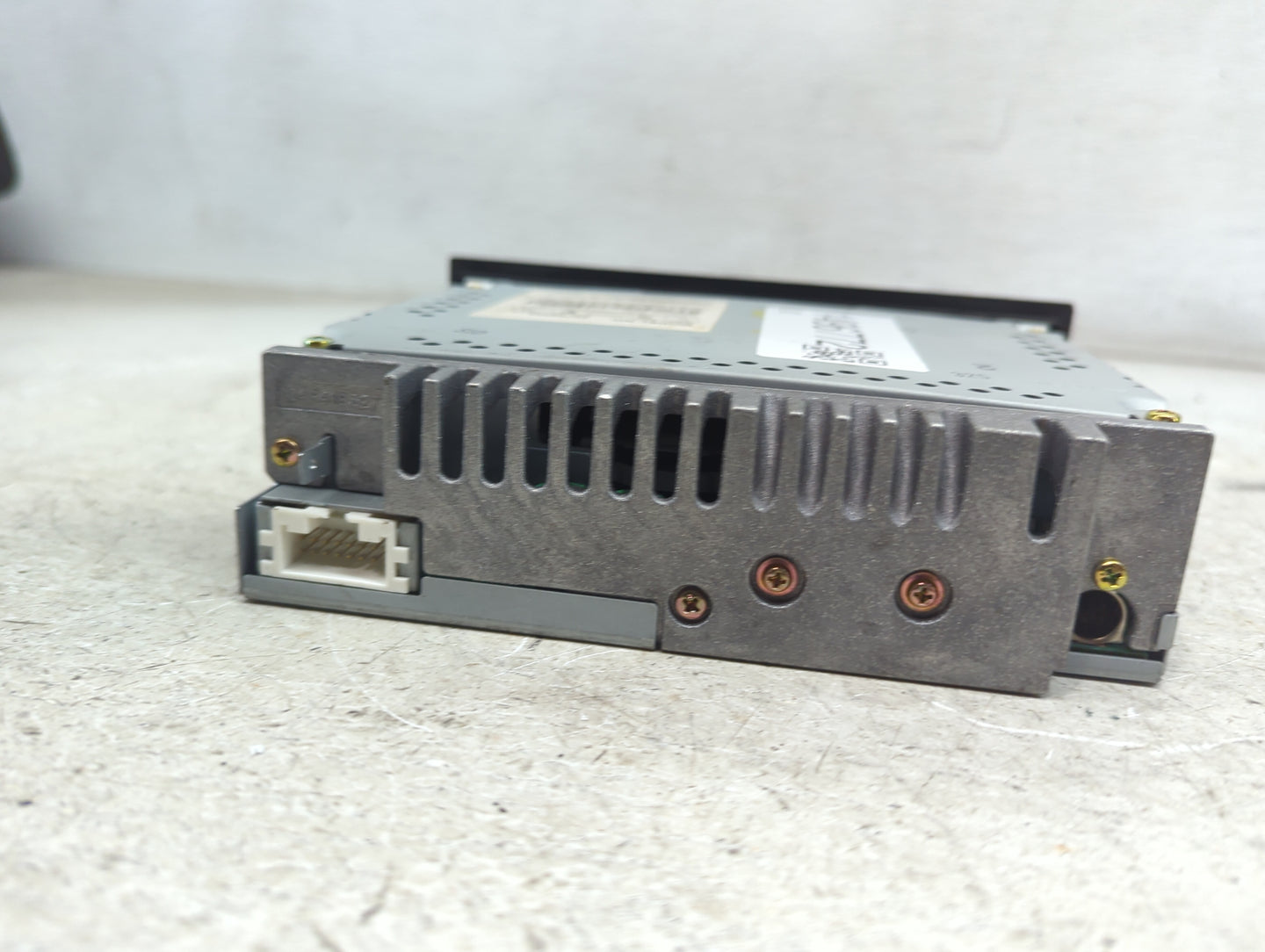 2004 Saturn Vue Radio AM FM Cd Player Receiver Replacement P/N:22722992 CQ-JG1463Z Fits OEM Used Auto Parts - Oemusedautopar
