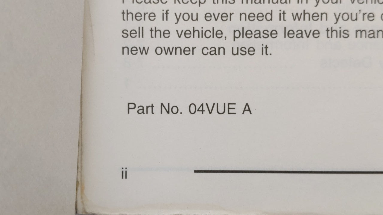 2004 Saturn Vue Owners Manual Book Guide OEM Used Auto Parts - Oemusedautoparts1.com