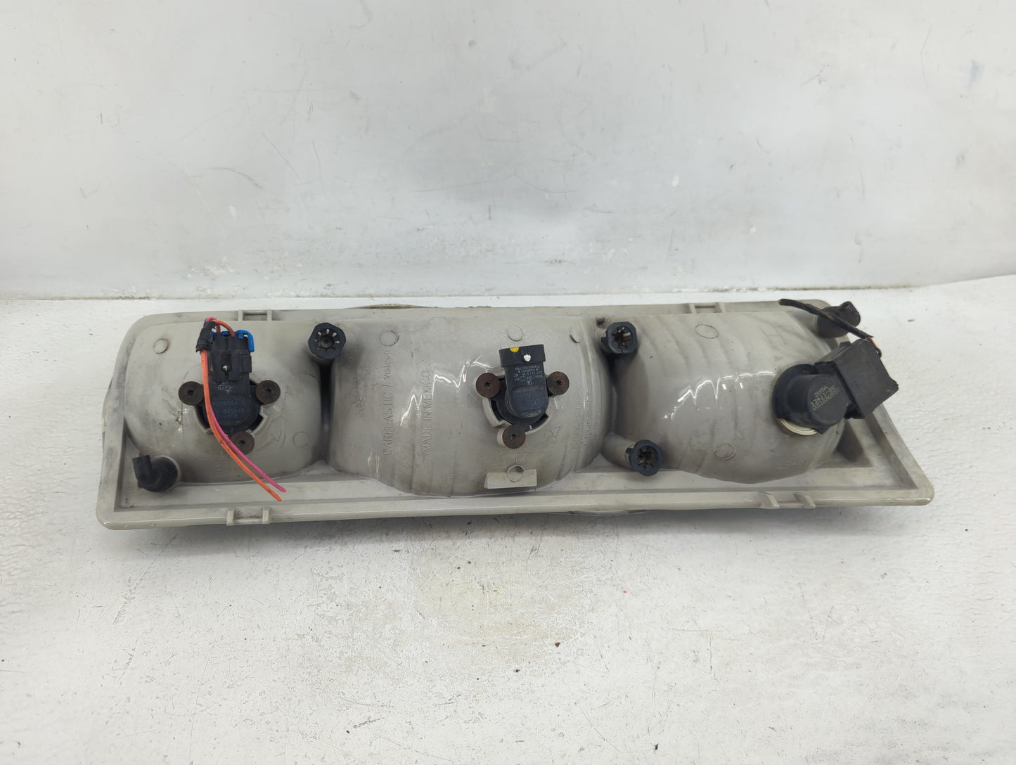 2002-2004 Saturn Vue Driver Left Oem Head Light Headlight Lamp - Oemusedautoparts1.com