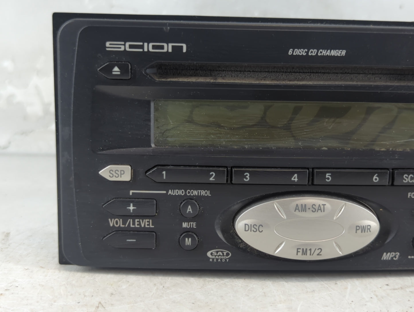 2004-2005 Scion Xa Radio AM FM Cd Player Receiver Replacement P/N:86120-0W090 Fits Fits 2004 2005 2006 OEM Used Auto Parts -