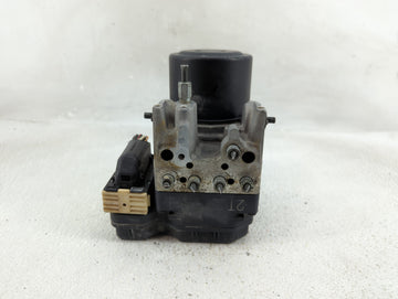 2004-2005 Scion Xb ABS Pump Control Module Replacement P/N:89541-52280 133800-7211, 133800-7210, 44540-52020 Fits Fits 2004 